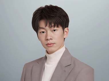  邱朋